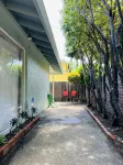 Paradise: Riverfront 3 Bed 2 Bath + Hot Tub, Dock & Boats. 3/4 Mile to Town - บังกะโล