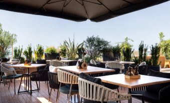 Tropicana Resort by Stellar Hotels