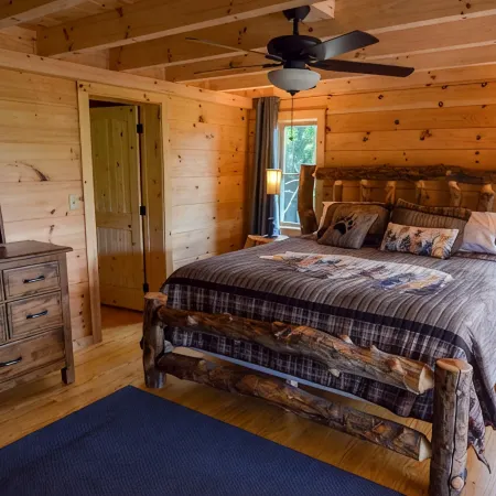 TIMBER RIDGE / LONG RANGE MOUNTAIN VIEWS / HOT TUB  / GAME ROOM / PET FRIENDLY Hotels in Broad River