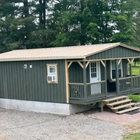 Cozy Adk Cabin in Tupper Lake - Near Rail Trail, Wild Center & Brewery