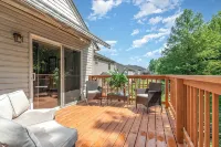 Modern Kentucky Retreat Near Ark & Cincinnati! - 2-Star