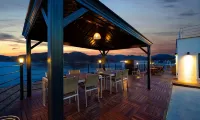 Geoje Island Eon Pool Villa Pension - 4-نجوم