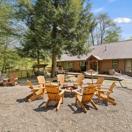 Spacious log cabin in Warrensburg w/ Hot Tub: 15 Mi to Lake George