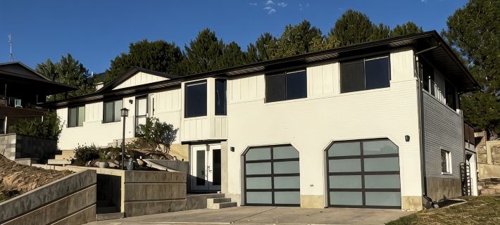 Delightful home with AMAZING space and views 리하이 호텔
