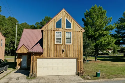 Your Home Base for the Little Red River, Trout Fishing & Greers Ferry Lake - Hot Tub