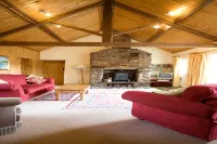 Spacious family cottage on farm on Roman Wall in Northumberland National Park - 4-Star