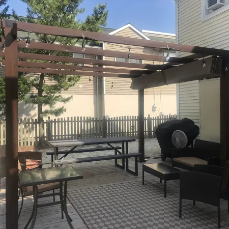 1st Fl of duplex. Sunsets over the bay, walk to beach. Great family getaway.