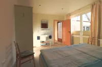 Nicely furnished and quiet apartment for 1 to 4 people. - 2 Sao