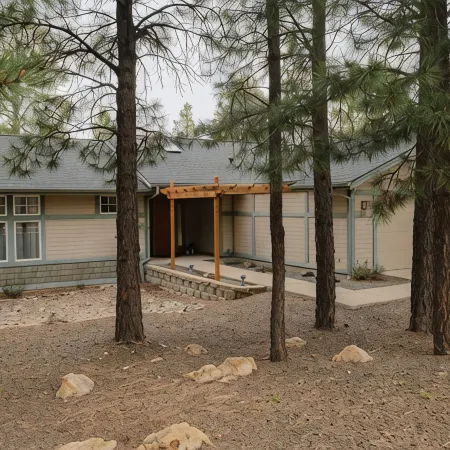 Upscale, Nature Views, Family Retreat for a great Mountain Getaway