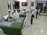 Kibo Peak Palace Hotel - Breakfast
