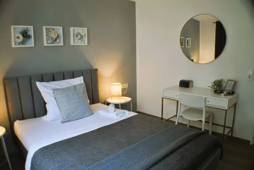 Luxury Apartment new & stylish - Balkoner