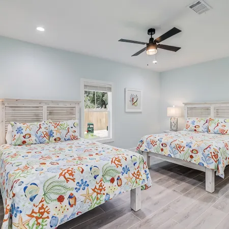 103 Seven Palms, Fishtastic