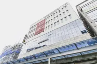 Time Square Hotel - Parkering