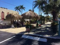 The Floridian Inn Hotels in Largo