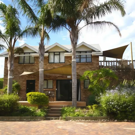 Moonriver Self Catering