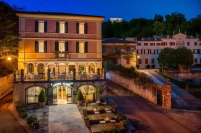 Albergo Al Sole Hotels near Cimitero di Asolo