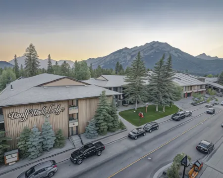 Banff Park Lodge Hotels in Banff