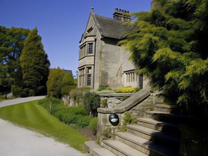 YHA Hartington Hall