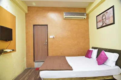 Hotel Drishti Inn Hotels near Telgaon Maruti Mandir