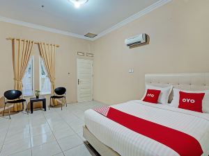 OYO 93033 Mutiara Homestay Syariah