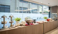 Bonza Hotel - Desayuno