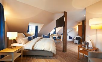 Hotel MainChateau - Housity