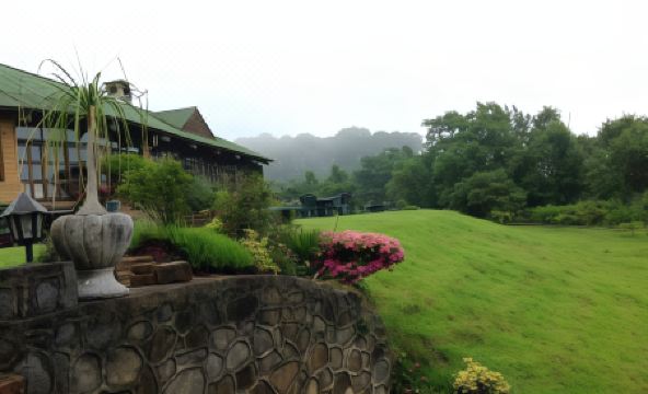 EDEN LODGE-VUMBA - Housity