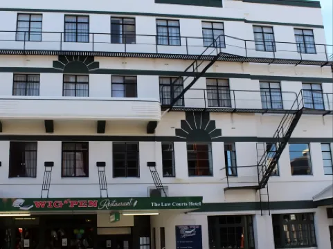 Law Courts Hotel