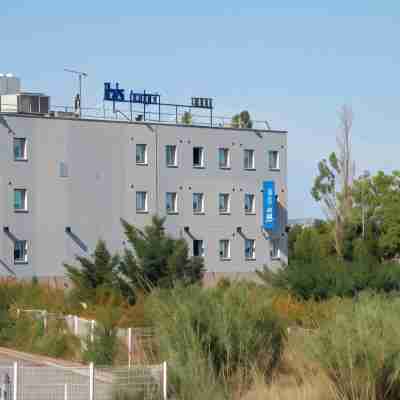 Ibis Budget Marseille Vitrolles Hotel Exterior