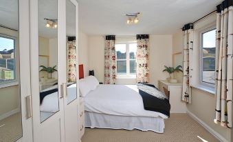 Orchard Gate Apartments from Your Stay Bristol