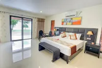 Parkside Nila Beach Resort Hotels in Bounty Island