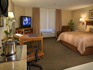 Candlewood Suites Fredericksburg