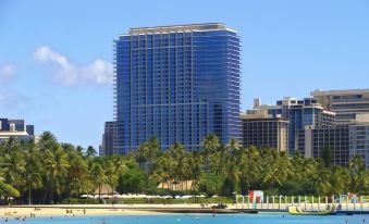 Jet Luxury @ the Trump Waikiki