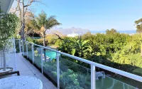 Roosboom Luxury Guest Studio - Upper Terrace One with Sea View, 2 Guets Capetown