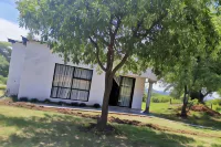 Khutsong Lodge Hotels in Dingleydale