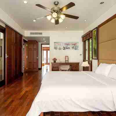 Abogo Resort Villa BeachFront City Center DaNang Rooms