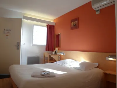 The Originals Access, Hôtel Saint-Flour Hotels in Lavastrie