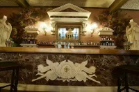 Sacred Mansion - bars