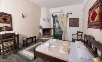 Arolithos Traditional Village Hotel