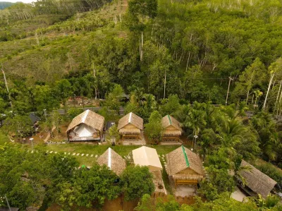 Khum ka la Hua Farmstay Hotels near Cheow Lan Dam (Ratchaprapa Dam)