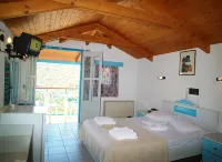 Harmony E Rock - Adults Friendly 16 Plus Hotels in Makris Gialos