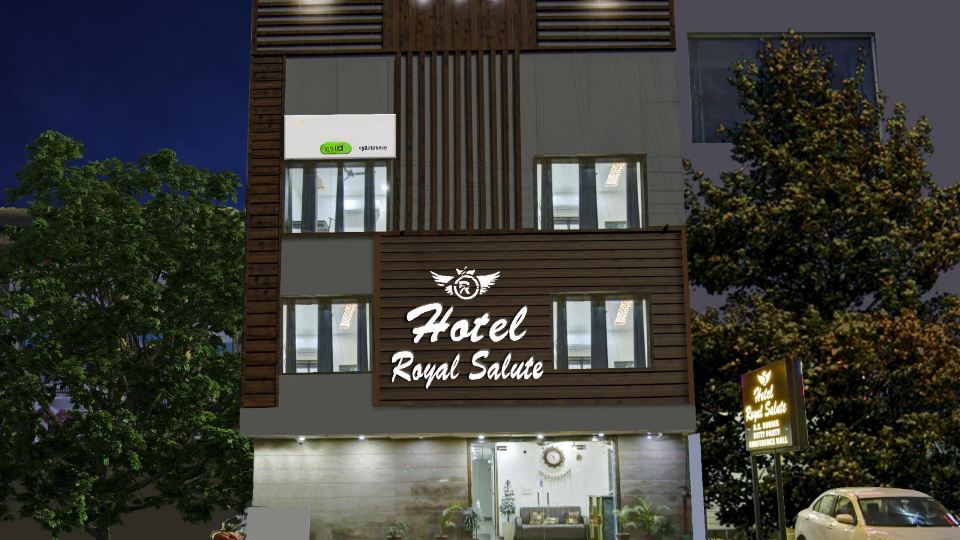 Hotel Royal Salute Chandigarh Delhi Expressway Zirakpur Chandigarh