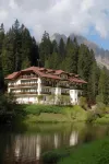 Hotel Plank Hotel di Siror