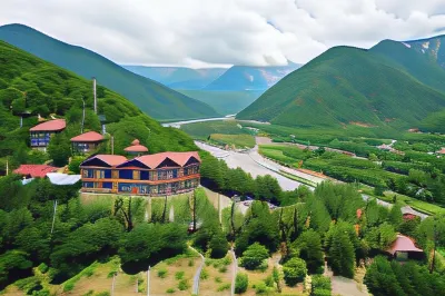 Kungut Hotel & Restaurant Hotels near Sheki Khan's Palace