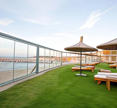 Anda Beach Bistro & Rooms