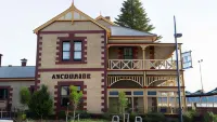 Anchorage Seafront Hotel Các khách sạn ở 