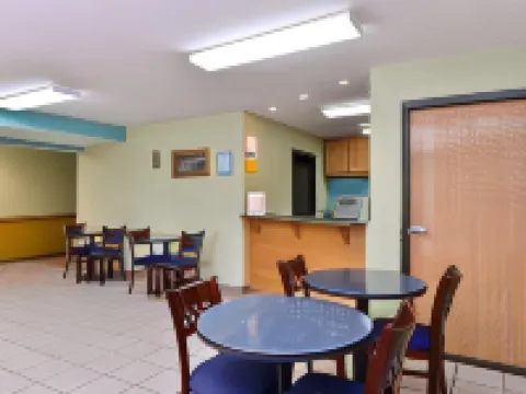 Americas Best Value Inn Seymour Hotels in Webster County