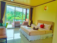 Khao Sok Country Resort