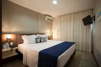 Quality Suites Vila Velha فنادق في فيلا فيلها