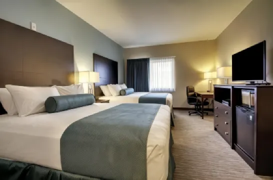 Cobblestone Inn & Suites - Fort Dodge Hotel di 